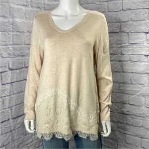 Gorgeous Chico's beige Hilary pullover lace sweater